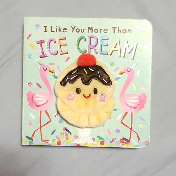 Puppet books - Picture 2 of 9